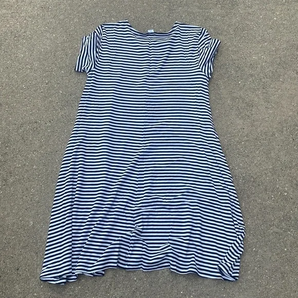 Old Navy Black and White Stripped Swing Dress - Picture 5 of 5